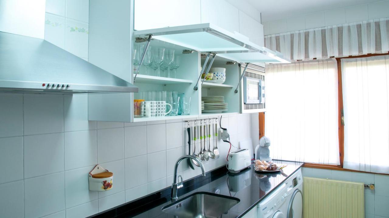 Apartamento Araceli Proximo A Clinica Oftalmologica Fdez Vega Apartment Oviedo Exterior photo